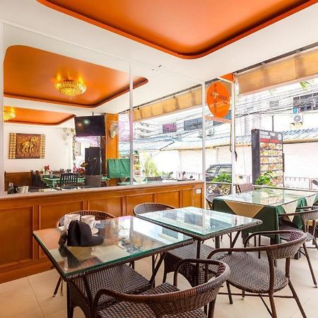 Oyo 126 Patong Station House Hotel Екстериор снимка